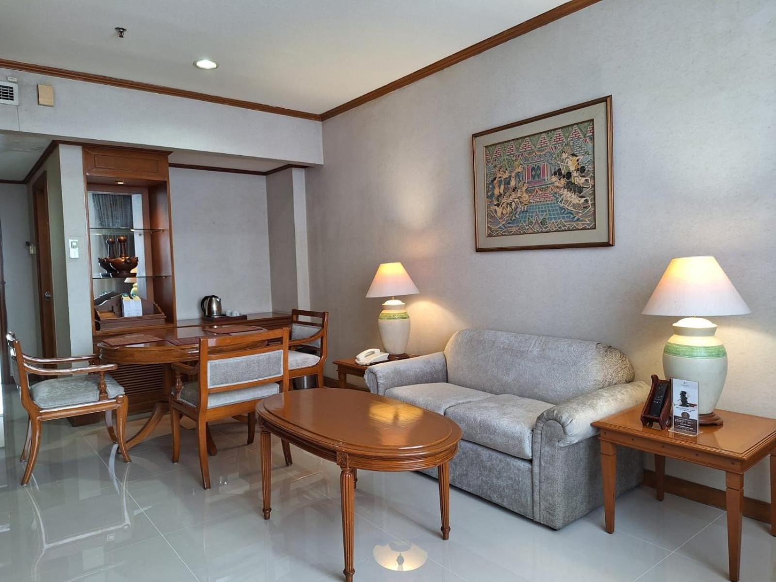 Hotel Sahid Jaya Solo Exterior foto